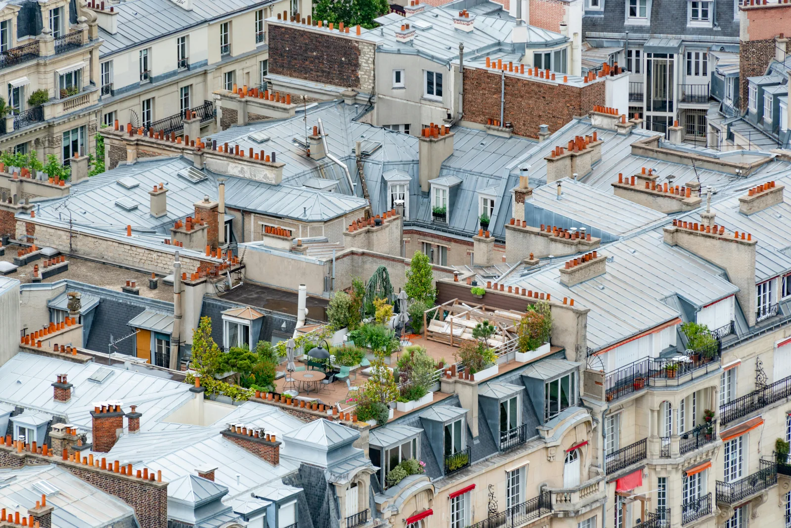 3 pièces avec terrasse de 15 m² : une trouvaille rare dans le 14e arrondissement