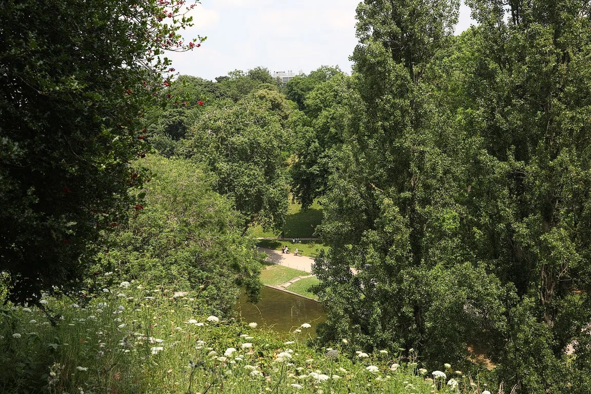 Paris 19e : un 3 pièces avec vue sur le parc des Buttes-Chaumont en 4 semaines