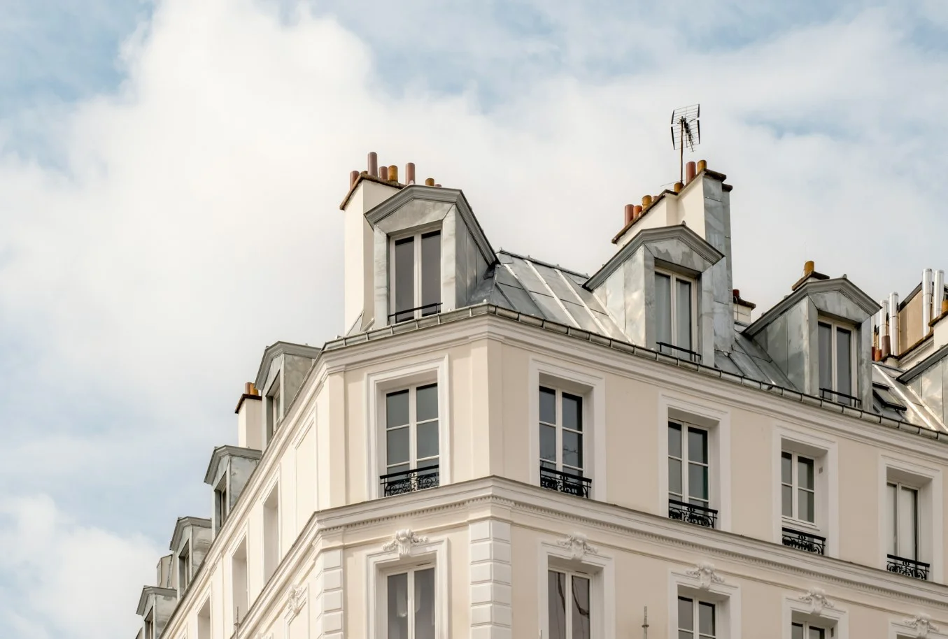 Passage du 2 au 4 pièces sans quitter le quartier : un pari gagné dans le 17e en 6 semaines