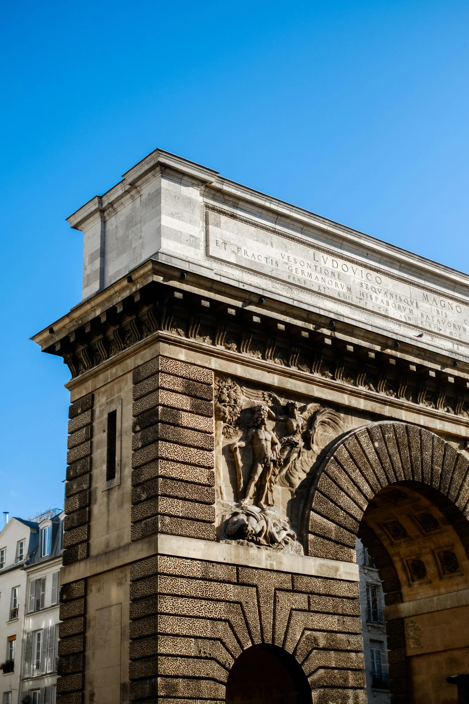 Expatriés à Singapour : investissement locatif de 45 m² dans le 10e à distance