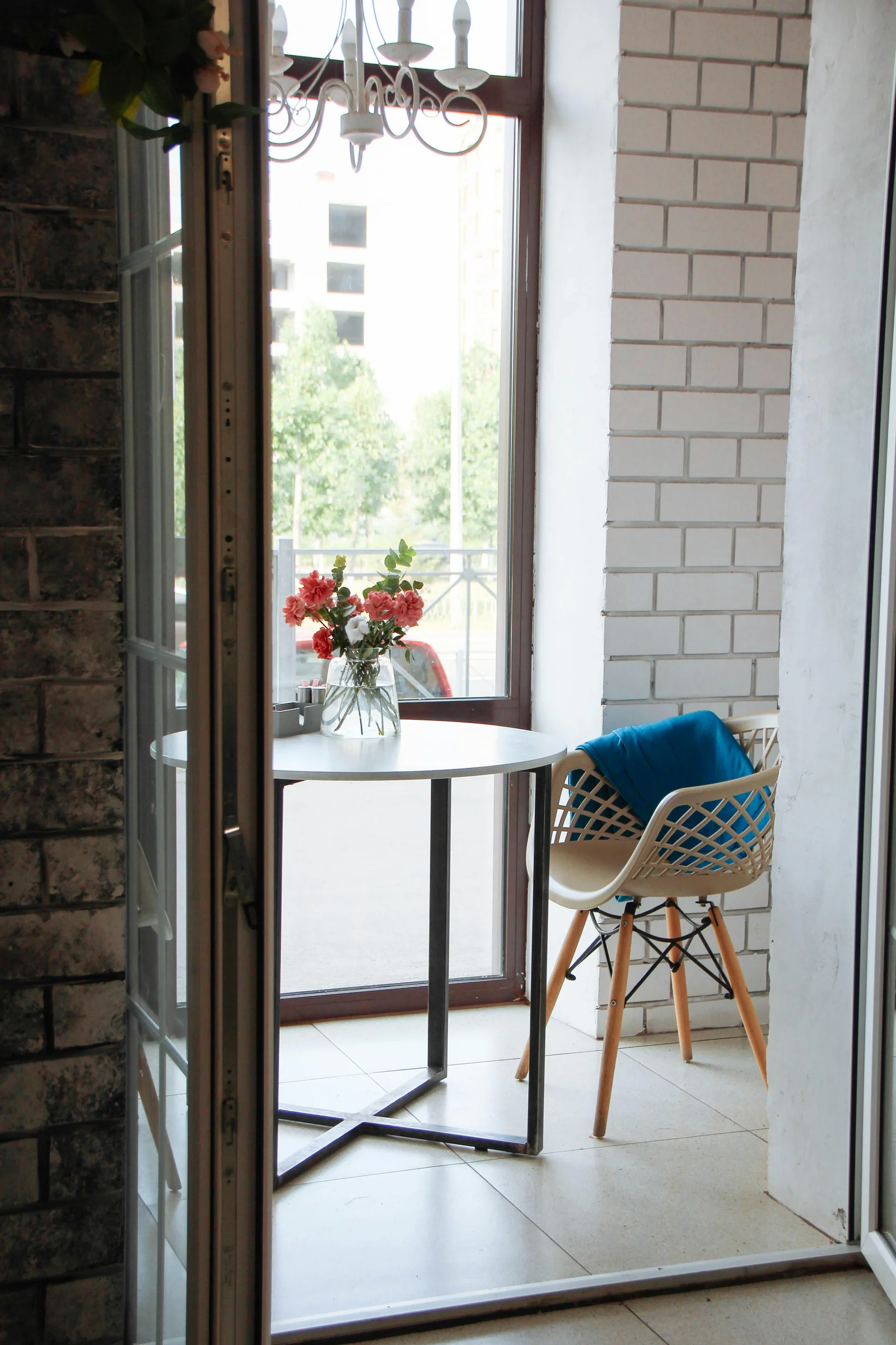 Première acquisition à 28 ans : un 2 pièces à Paris 19e avec terrasse, négocié 18 000 € sous le prix